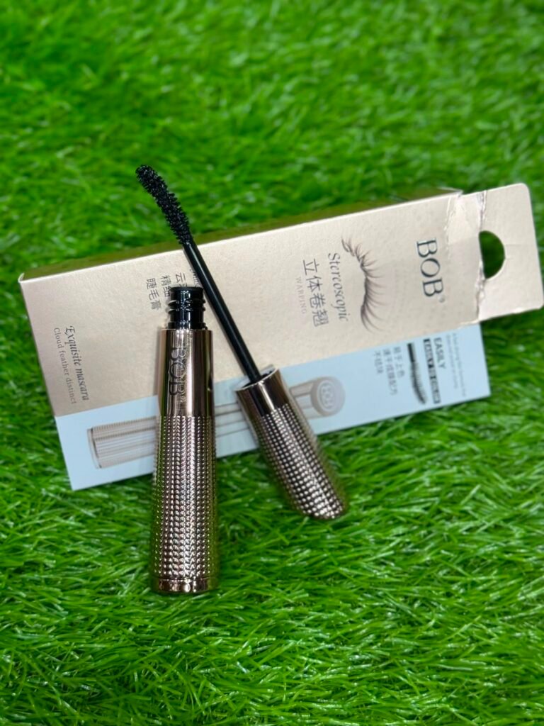 Bob sterescopic waterproof mascara