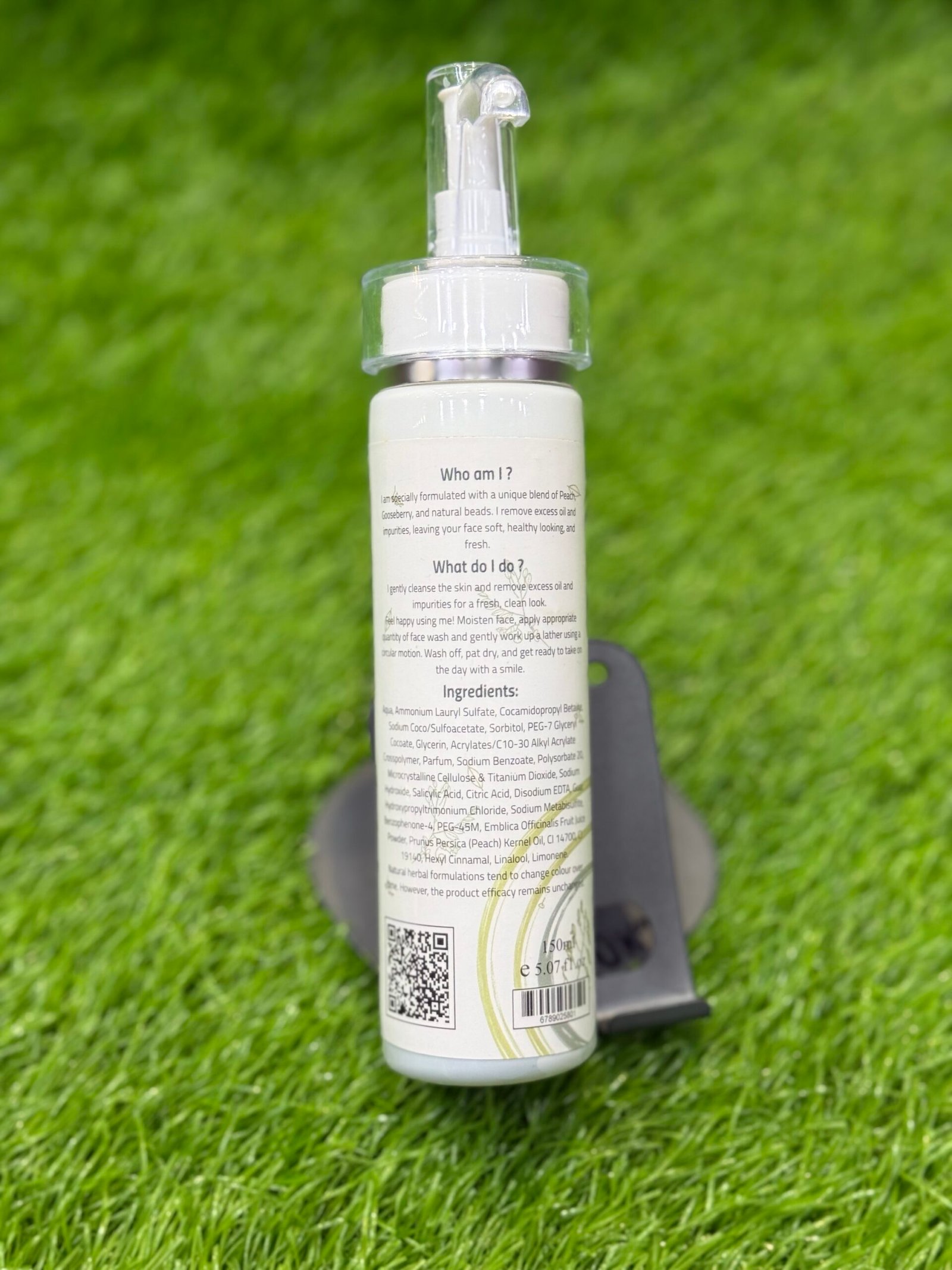GLOW ESSENCE oil control face wash 150ml - Image 2