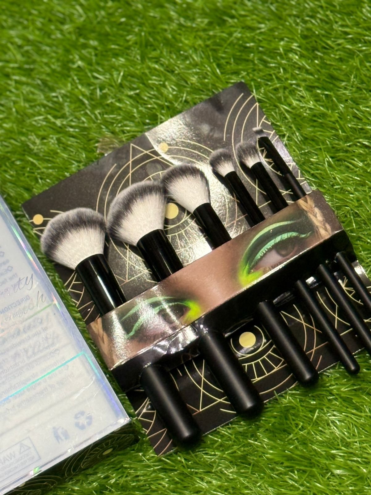 sweet beauty 6pc makeup brush kit - Image 3