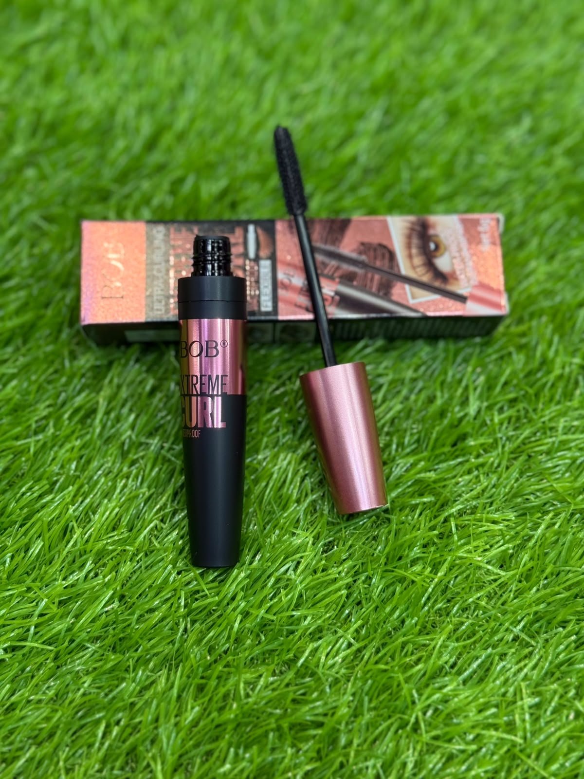 BOB Ultra-Curling Extreme Curl Mascara - Image 5